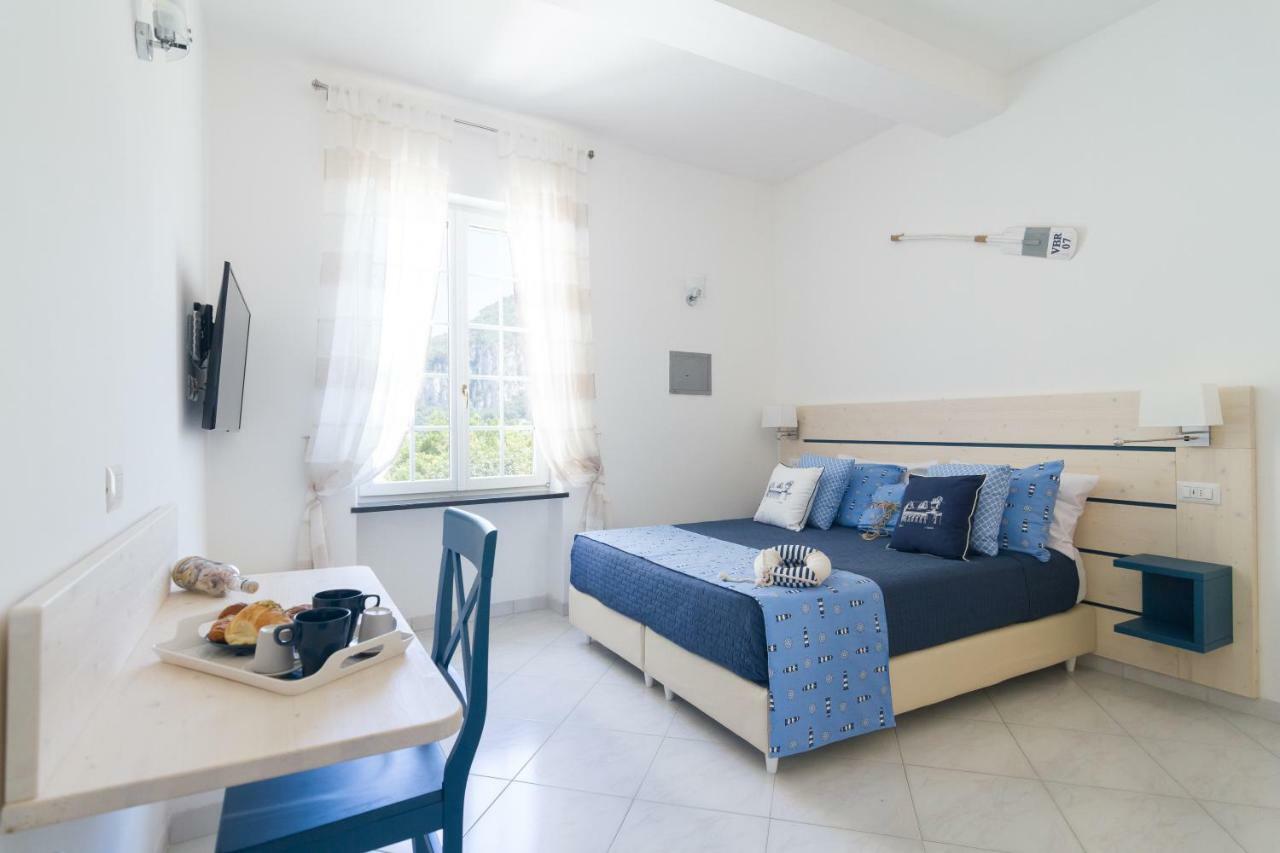 Aquamarine Relaxing Capri Suites Extérieur photo