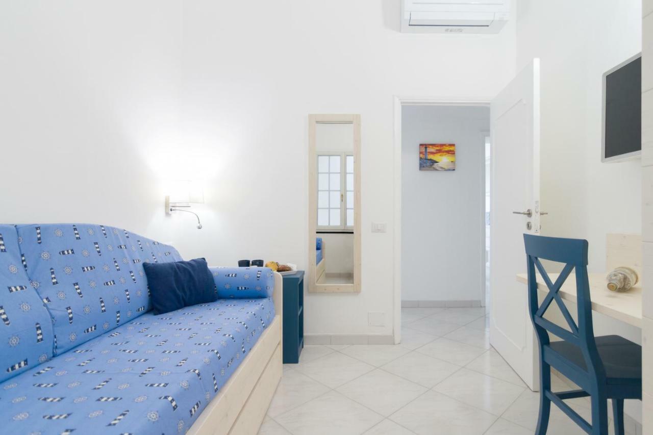Aquamarine Relaxing Capri Suites Extérieur photo