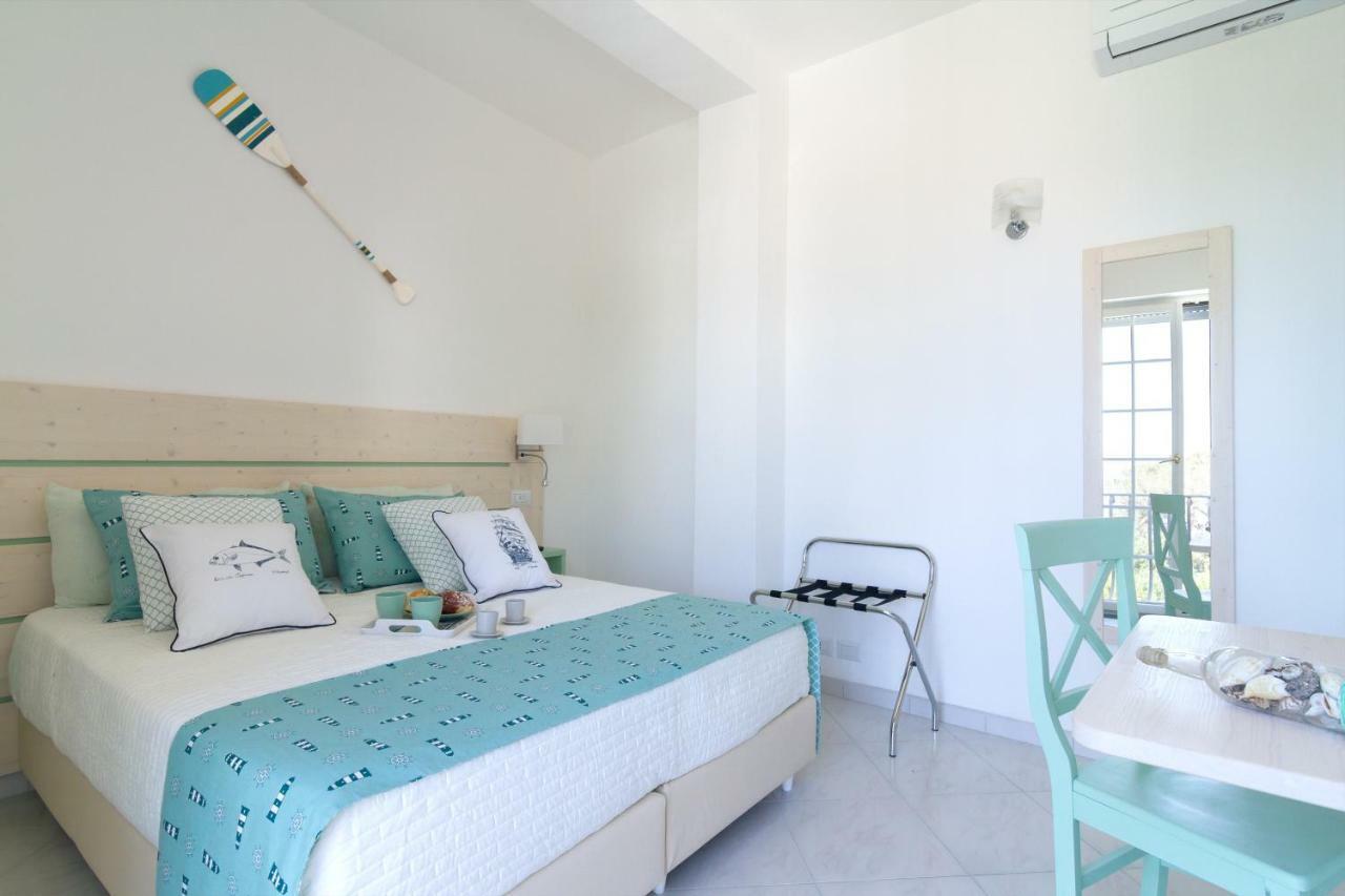Aquamarine Relaxing Capri Suites Extérieur photo
