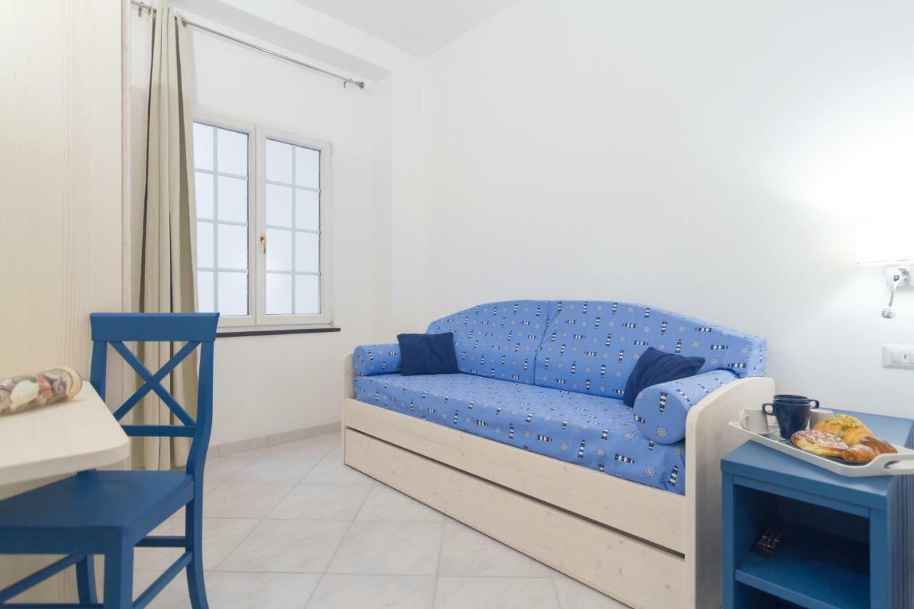 Aquamarine Relaxing Capri Suites Extérieur photo
